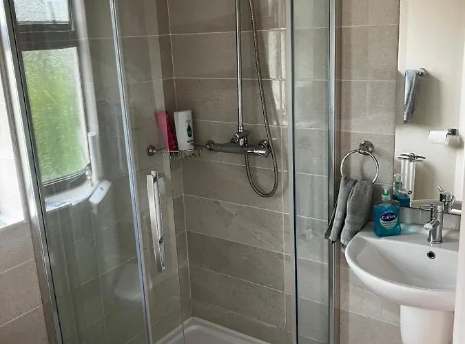 Palmgrove ליסטוול