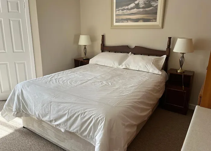 Palmgrove לינה וארוחת בוקר ליסטוול